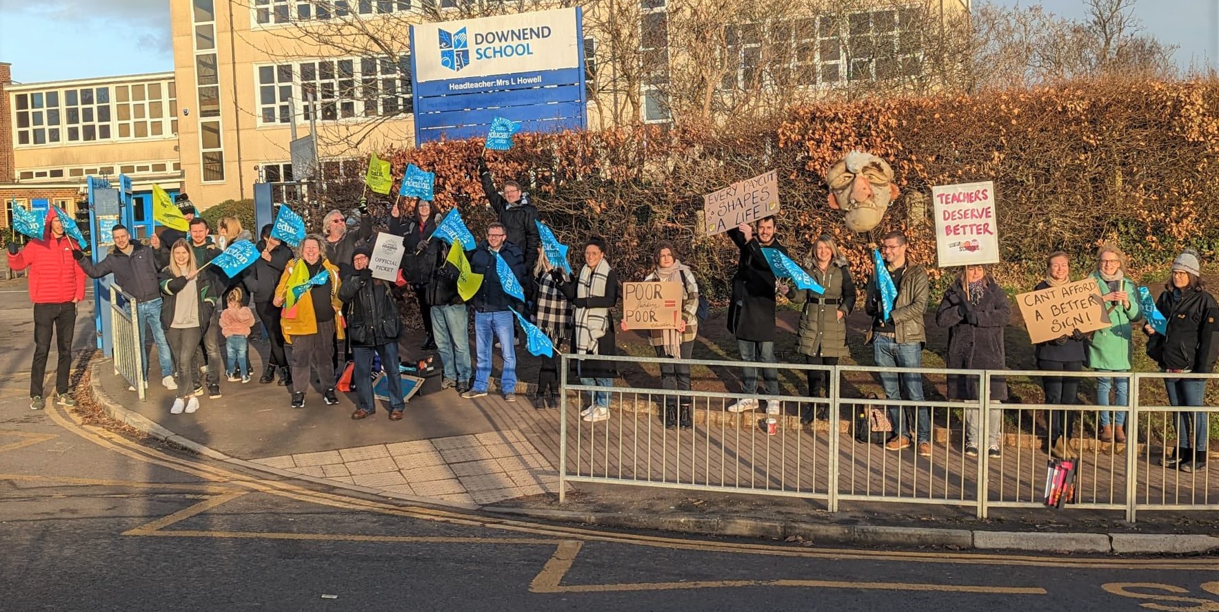 Striking teachers picket schools - Downend Voice